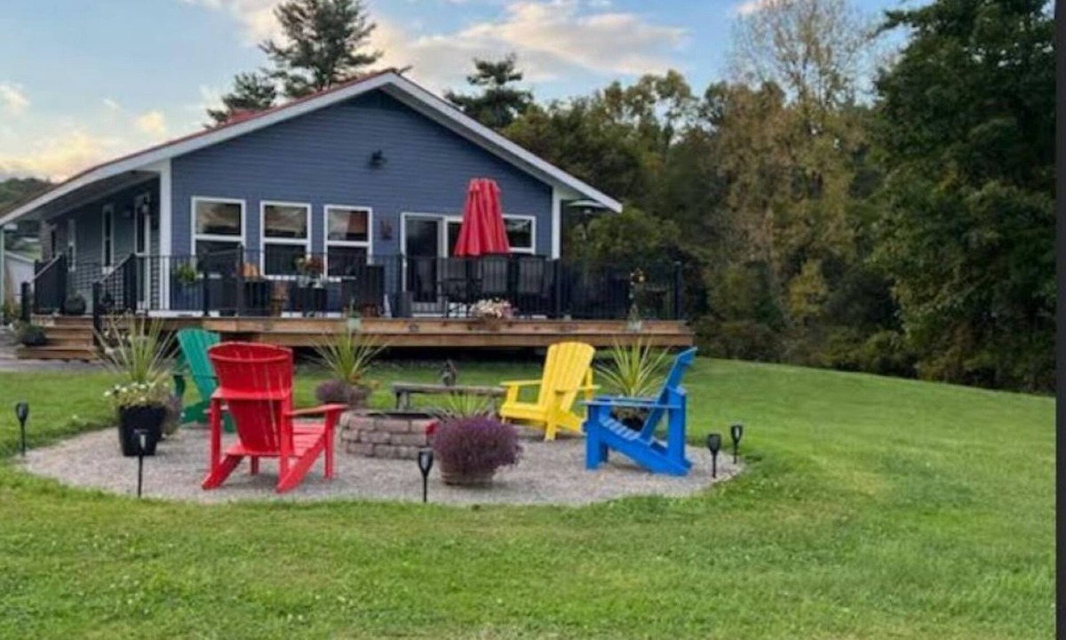 Westport House | Lakeside cottage in the ADK with LAKE and MTN views w/boat launch and amenities!