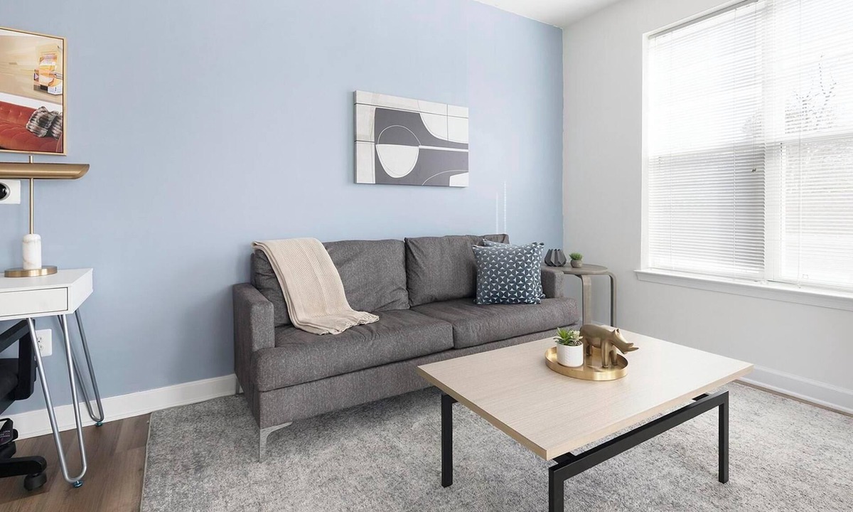 Frederick Apartment | Landing | Chic 2BD, Gym, Pool