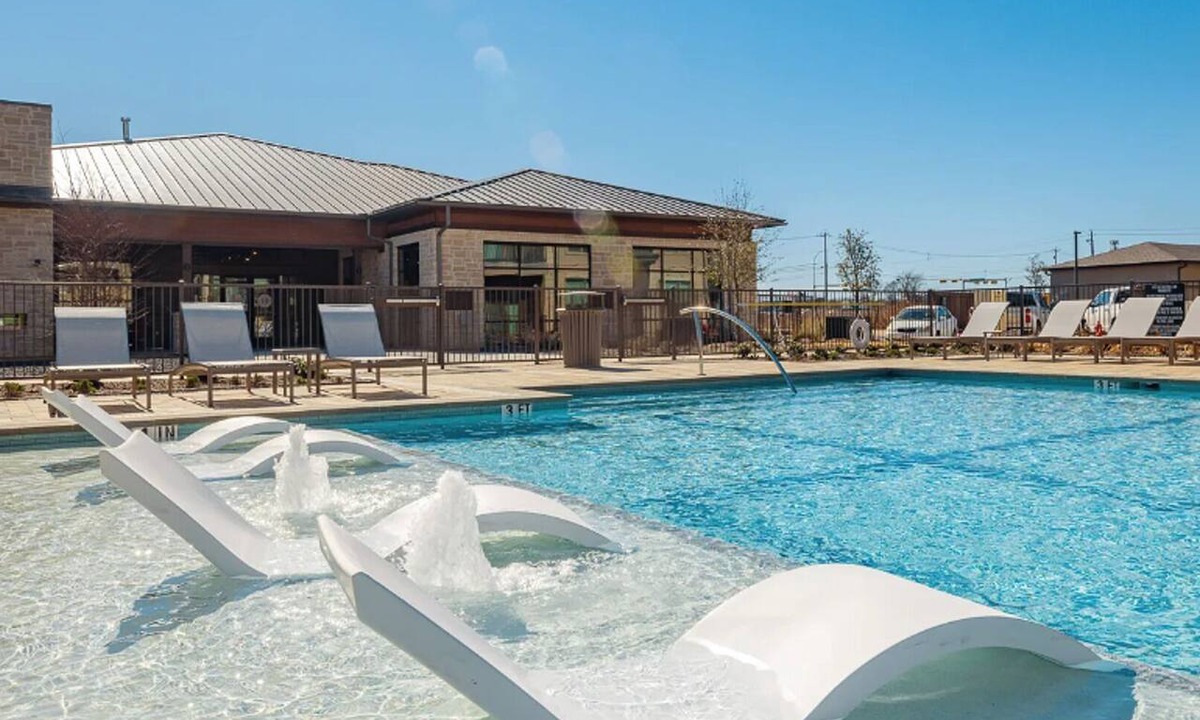 Austin Apartment | Landing | Spectacular 1BD, Clubhouse, Gym