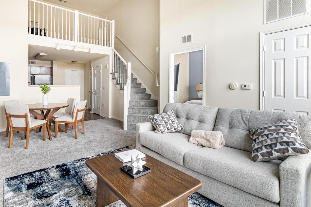 West New Haven Apartment | Landing Spectacular 2BD Gym