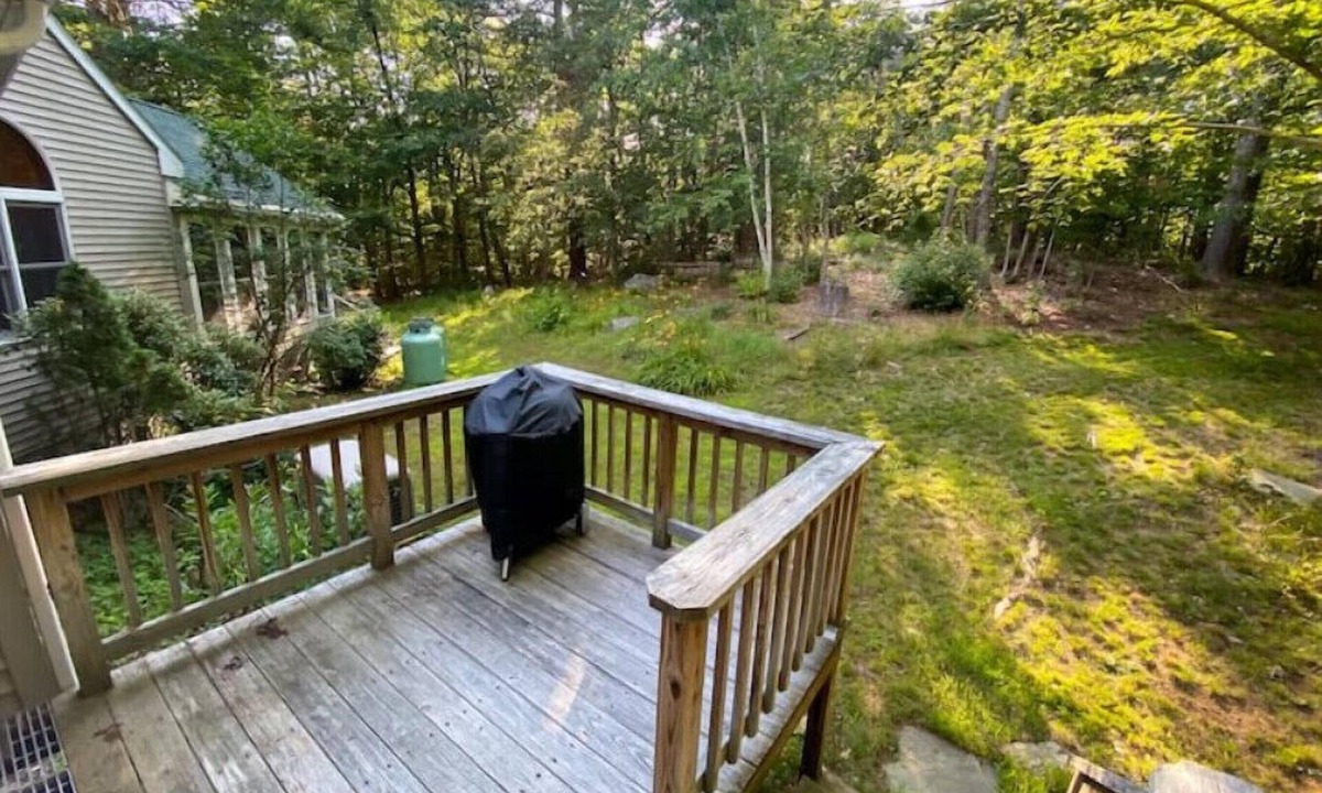 Moultonborough House | Large Family Home Near Swim, Ski -- Pet-Friendly!