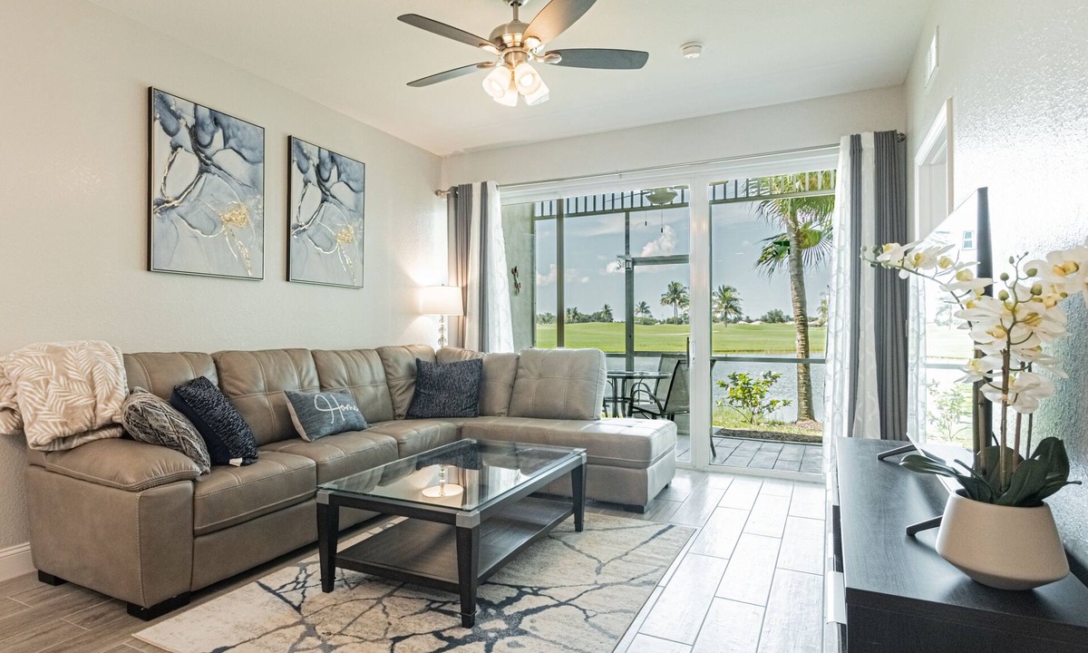Naples Condo | Lely Greenlinks Resort -White Orchid-Luxury Renovated Modern 1st flr 3bd