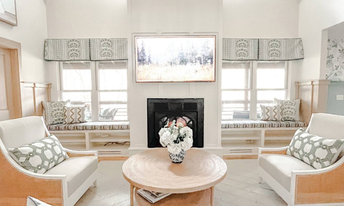 Highlands House | Lux 5BR w/Theater, Fire-pit, Private Office + Guest Cottage, Close to Downtown