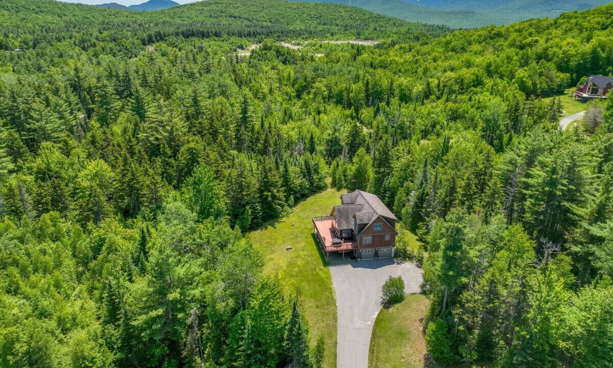Carroll Cabin | Luxe Cabin at Bretton Woods