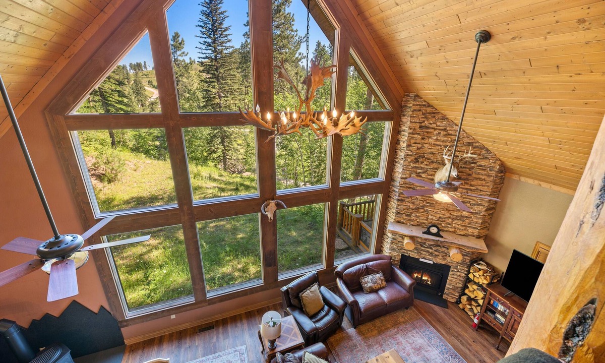 Deadwood Cabin | Luxury Gold Mine Cabin - 4 Mi to Deadwood Casinos