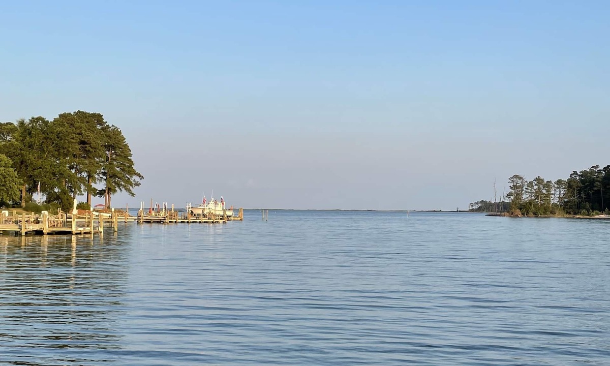 Wicomico Church House | Magnolia Cottage a beautiful waterfront getaway
