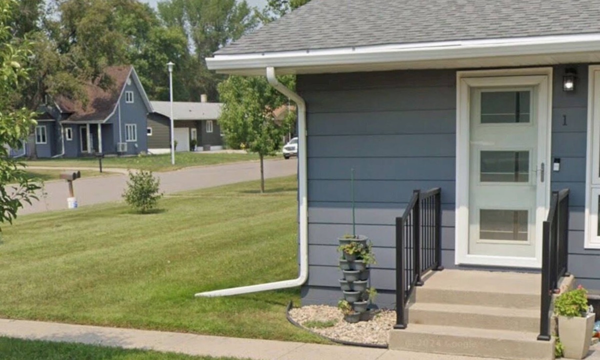 Park River Apartment | Marvelous 2-bedroom apartment with AC in Park River