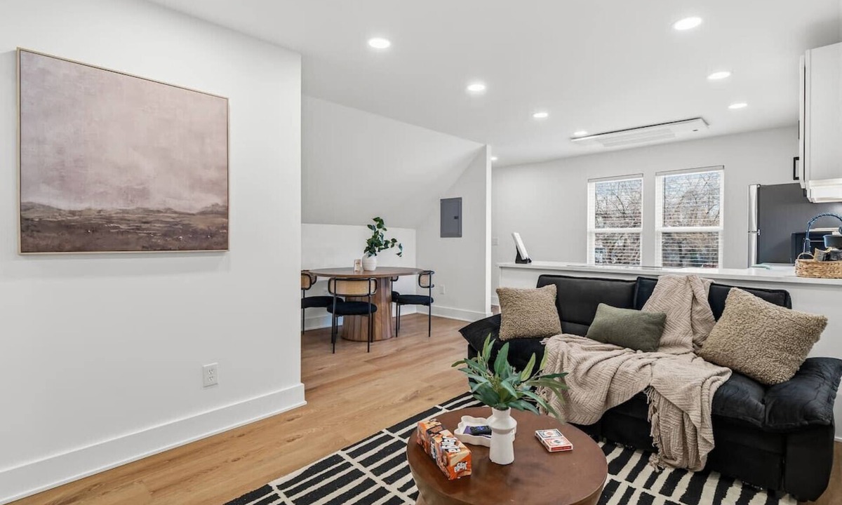 Detroit - Shoreway Apartment | Modern Boho Escape | Prime Ohio City Stay