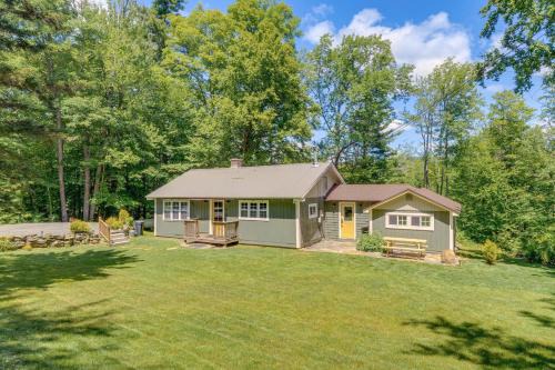 Wardsboro House | 'Mount Pine' Summer Escape Near the Green Mtns!