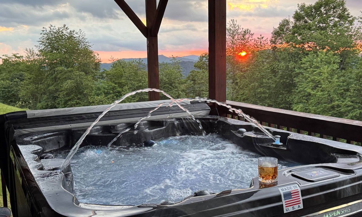Wolf Laurel Cabin | Mountain View Cabin @ 4300'/HotTub/Game Room/Near Asheville & Johnson City