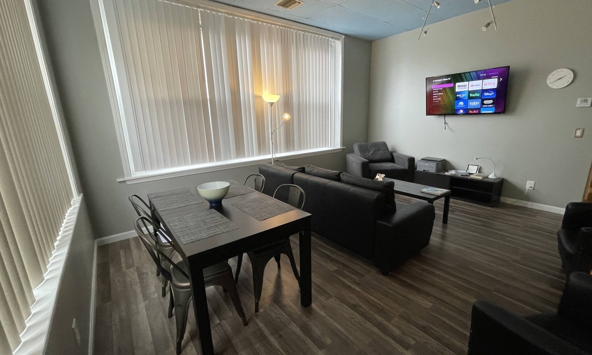 Federal Hill Condo | One bedroomon Federal Hill #6 Down-town Providence