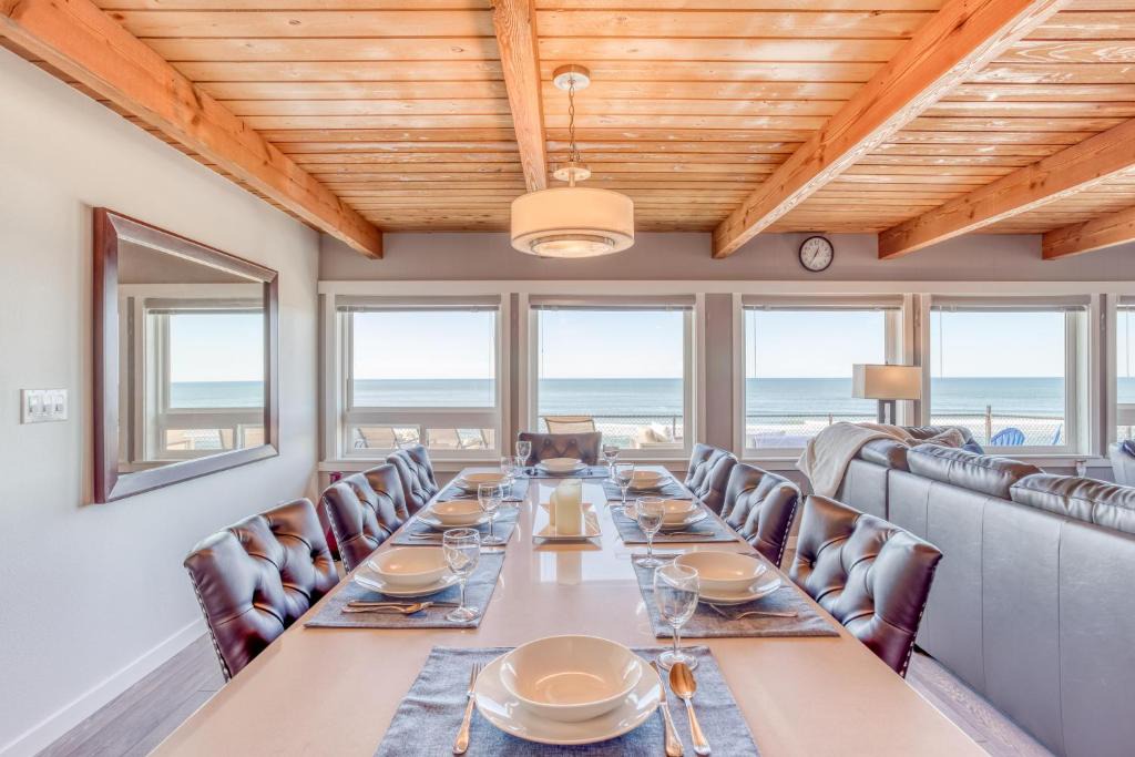 Lincoln City House | Pacific Drift