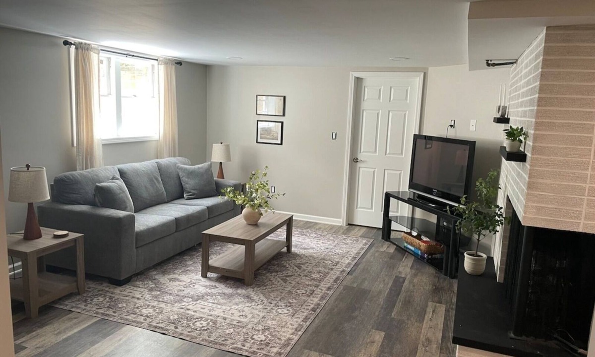 Wayland Apartment | Peaceful private apartment in the charming Hiram countryside