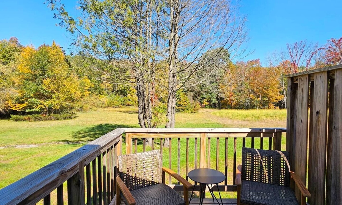 Mountain Dale Cabin | Peaceful, Stunning, and Perfectly Located! Come stay with us at Foxtrot 3!