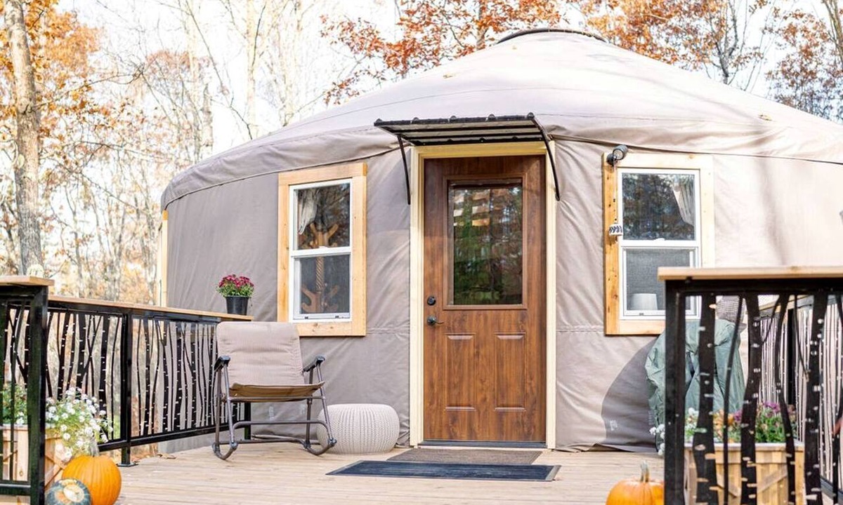 Boulder Junction Cabin | Pet Friendly Yurt with a Shared Sauna House in Northern Wisconsin, Ideal for a Weekend Escape in the Wilderness