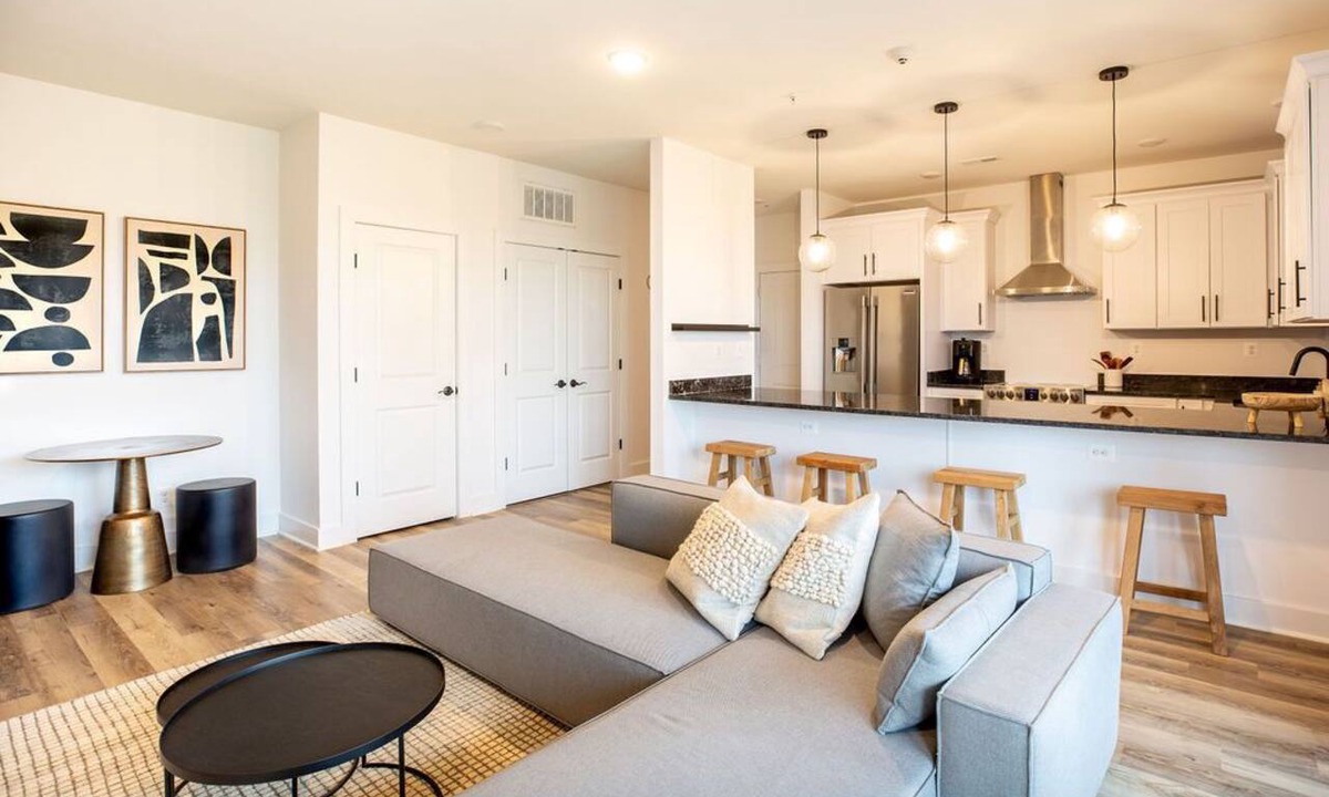 Batesville Apartment | Piedmont Place 401 | Spacious 2-Bedroom Condo in Crozet