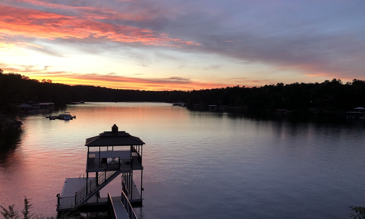 Arley Cottage | Point lot w/beautiful views! Deep water, 2-story dock, min steps to water.