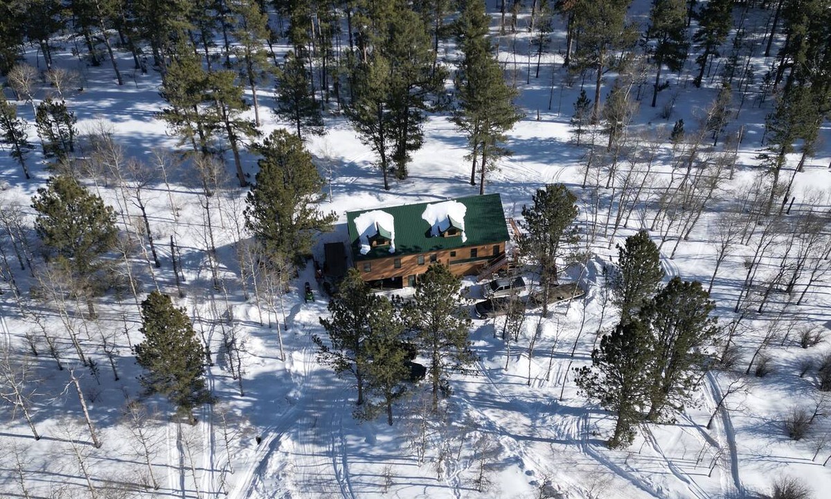 Lead Cabin | Ponderosa Hills Vacation Cabin - Home Base for ALL your Black Hills adventures!