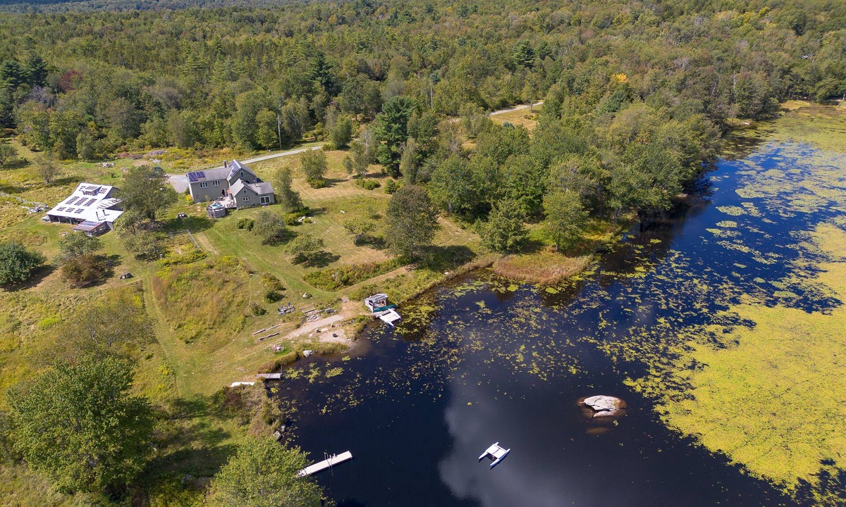 Sand Lake House | Private 80-Acre Getaway Farmhouse, Barn, Pond & Hot Tub