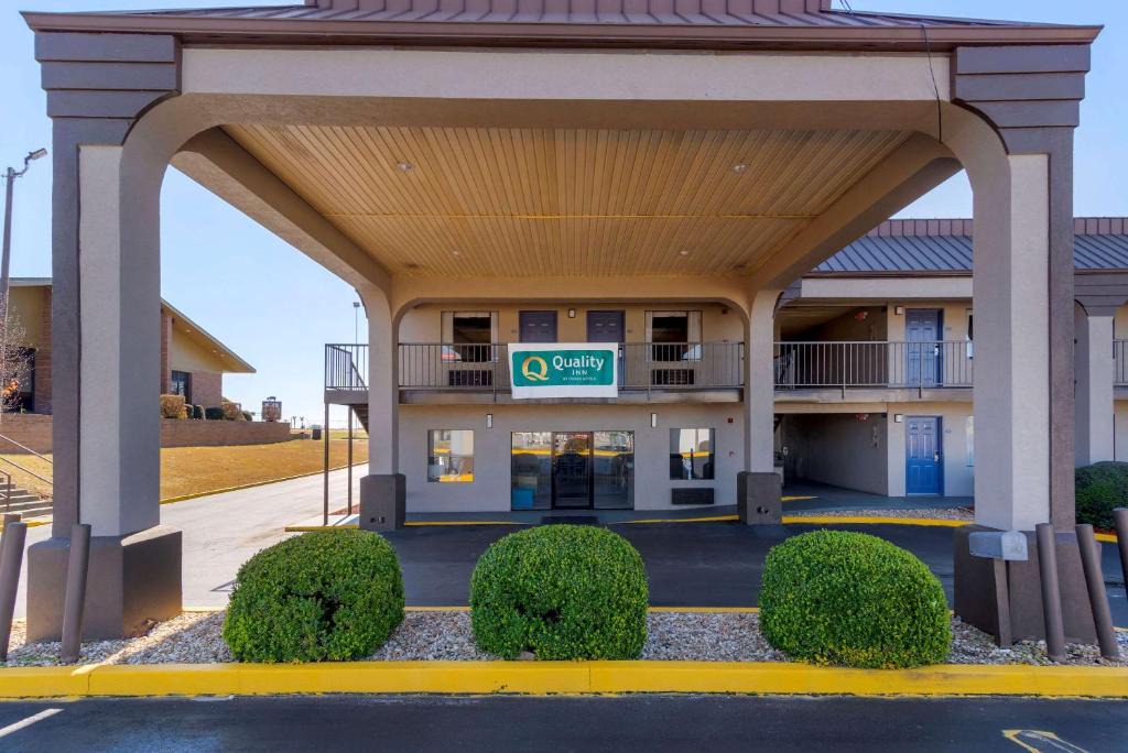 Ashburn Hotel | Quality Inn Ashburn