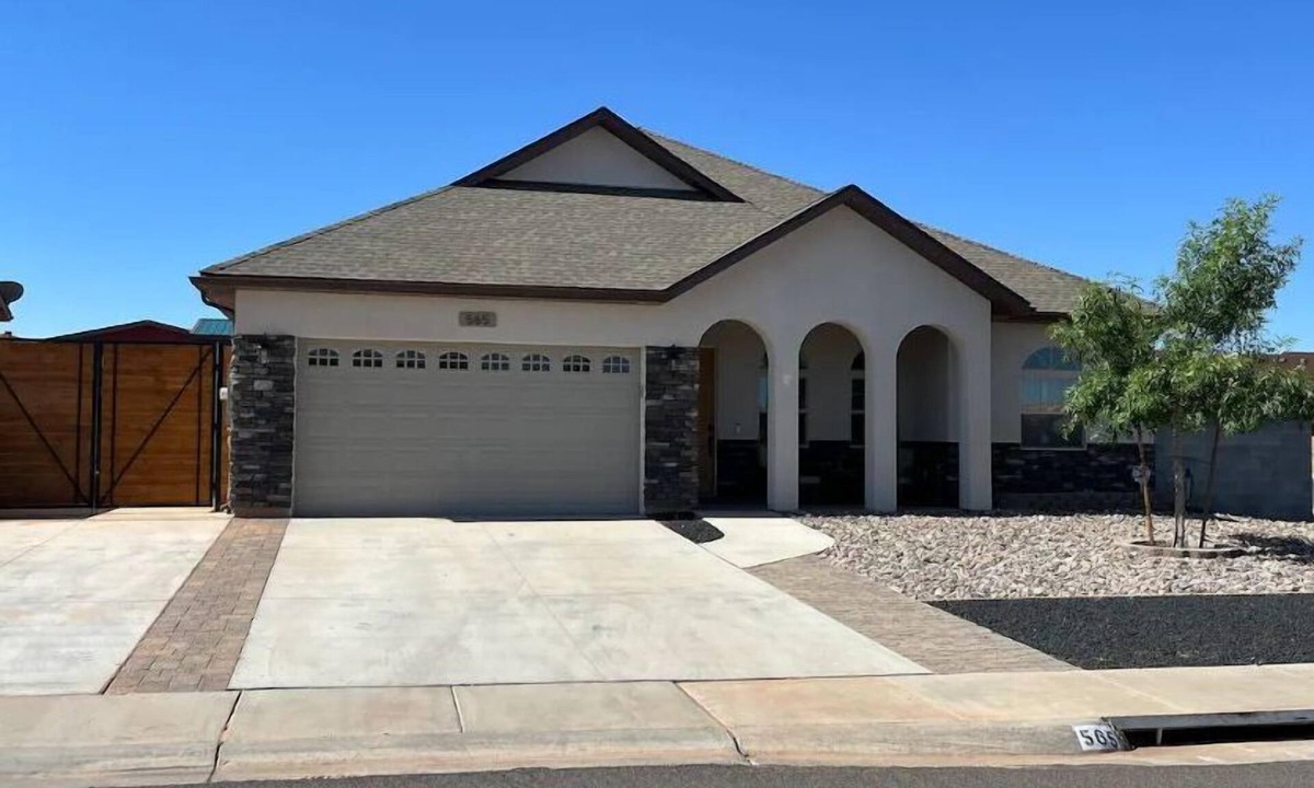 Page House | Quiet, Cozy Three Bedroom Two Bath Home, Great Location
