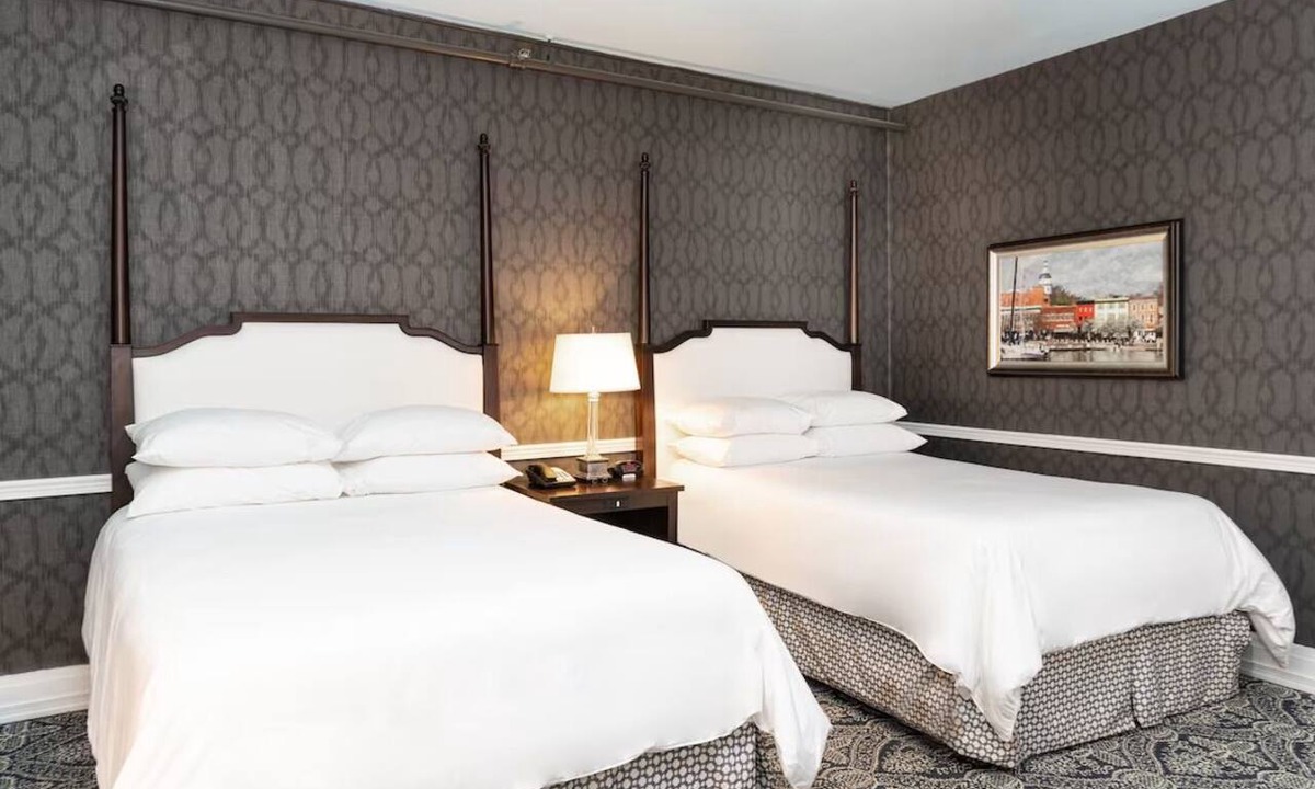 Historic District Hotel | Real Maryland Unit | 0.3 Mi to Banneker-Douglass Museum | Steps to State Capitol