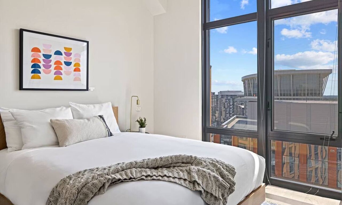Bluemont Hotel | Relax at Spacious Apartment w/Full Kitchen & Rooftop Access | Landmarks Nearby