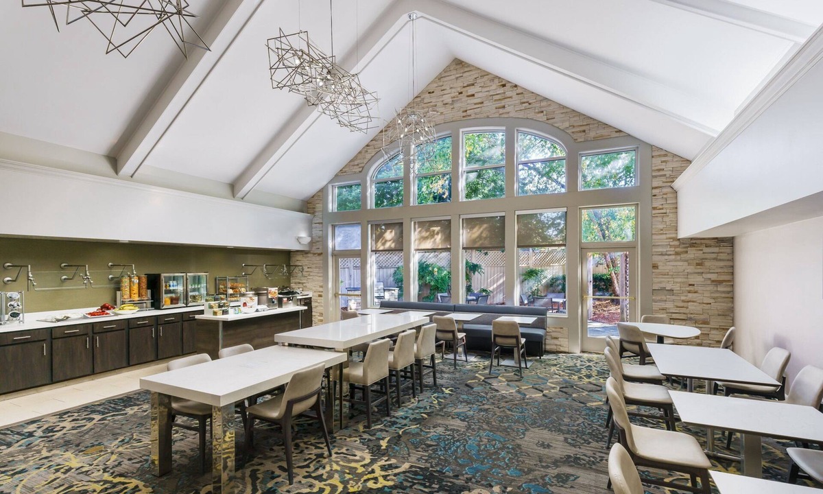 Gaithersburg Hotel | Residence Inn by Marriott Gaithersburg Washingtonian Center
