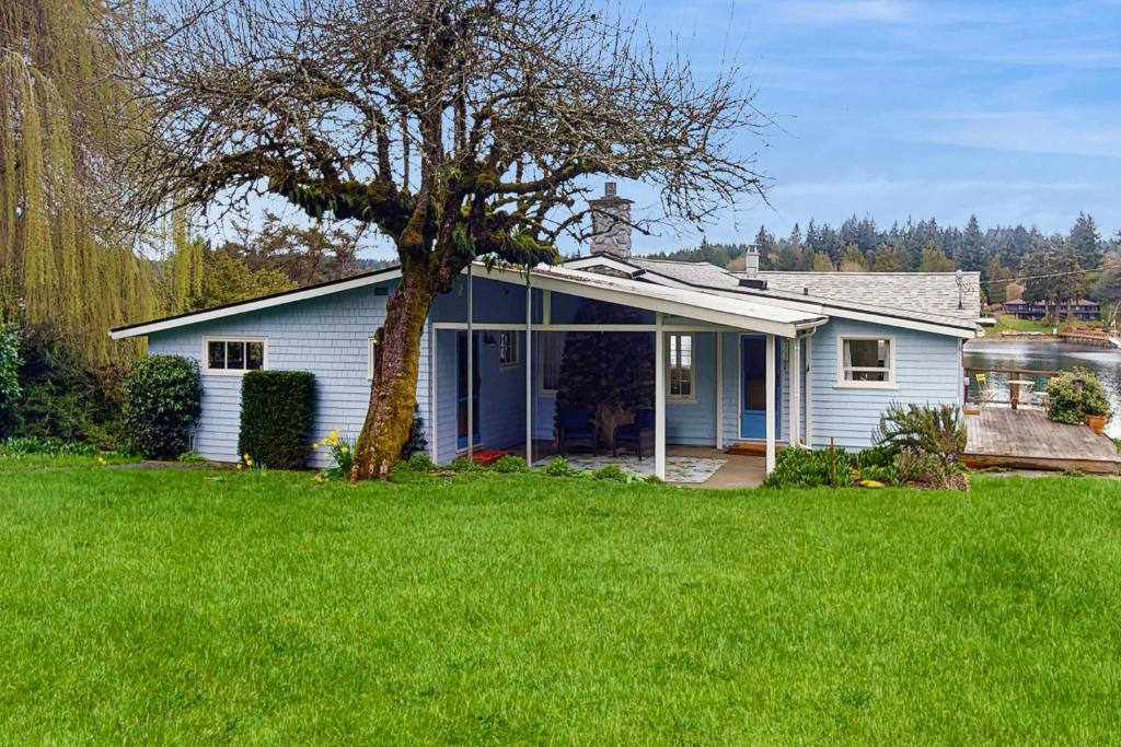 Bainbridge Island House | Rosewater Cottage