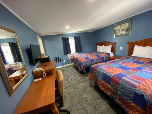 Claremont Hotel | Royal Inn
