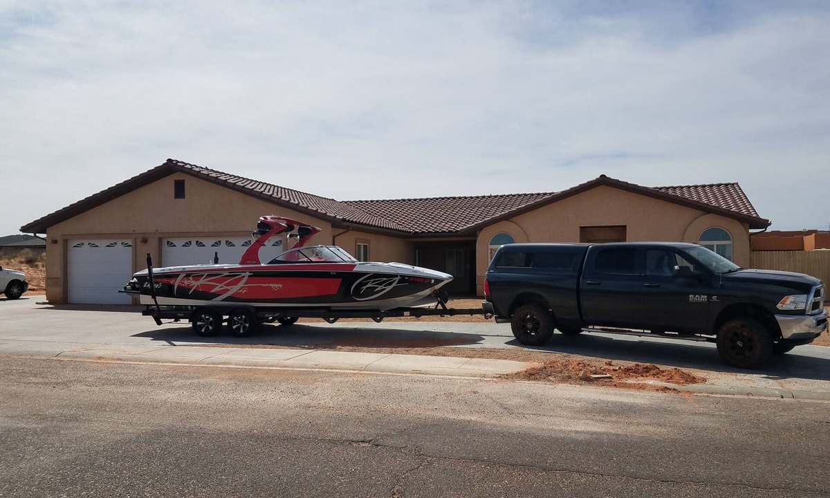 Page House | Rustic home, spacious, clean, great for boaters, families, fishermen, business