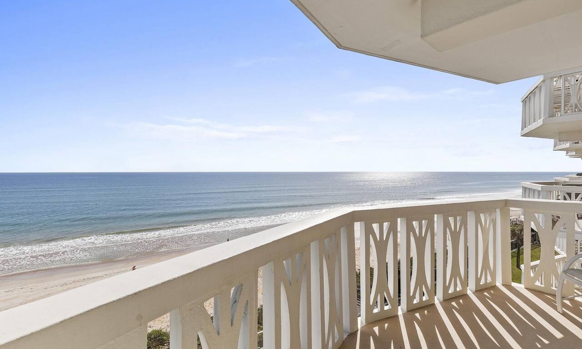 Ormond-by-the-Sea Condo | Salt & Linen - Upscale Ormond Beach Condo