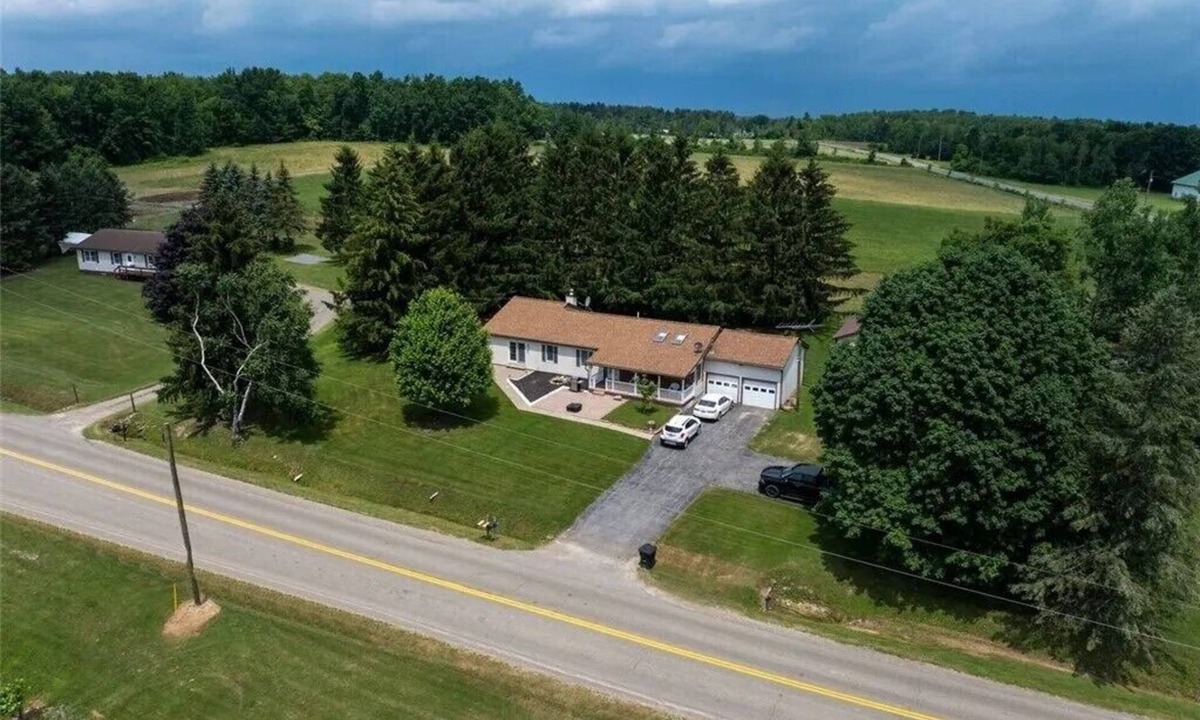 Branchport House | Secluded Finger Lakes 3BR Retreat Near Keuka Lake with Vineyard Views