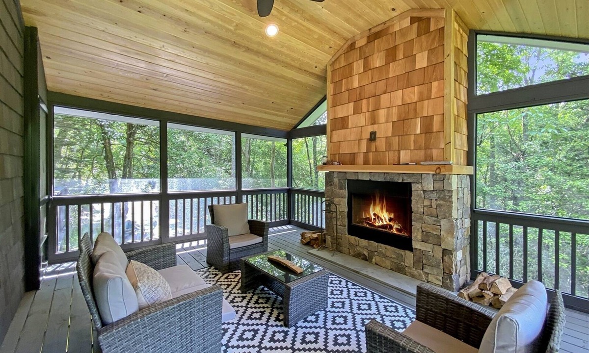 Highlands Cabin | Secluded, Stylish & Completely Reimagined | Azalea at Highlands Falls