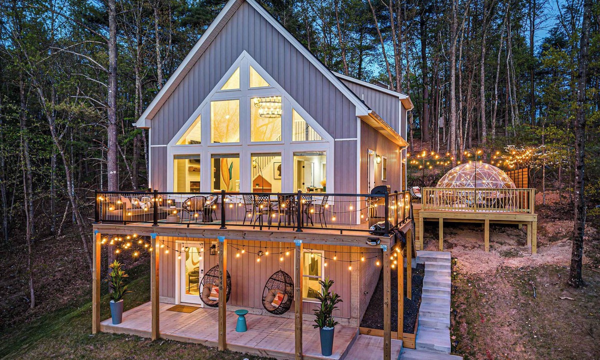 Basye House | Serene Views, Hot Tub, Sauna, Movie Theater, & Game Room