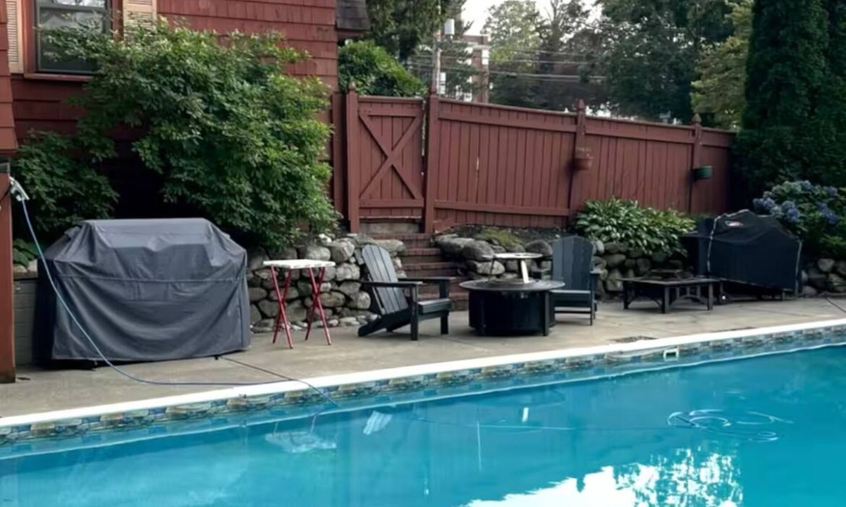 Haverhill Apartment | Spacious 2BR Apartment Near Bradford & Merrimack Valley Parking Included.