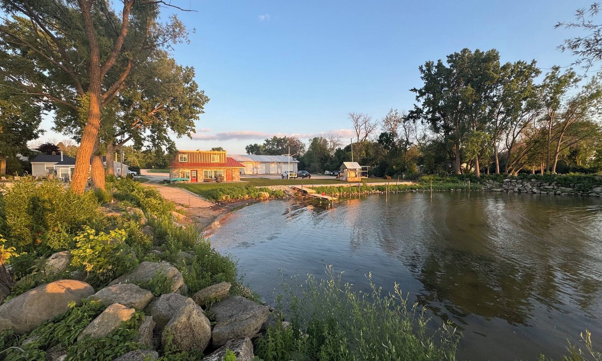 Dyckesville House | Spacious 3-Bed, 2-Bath Private Home Featuring a Private Marina, Kayaks and Gas fire pit