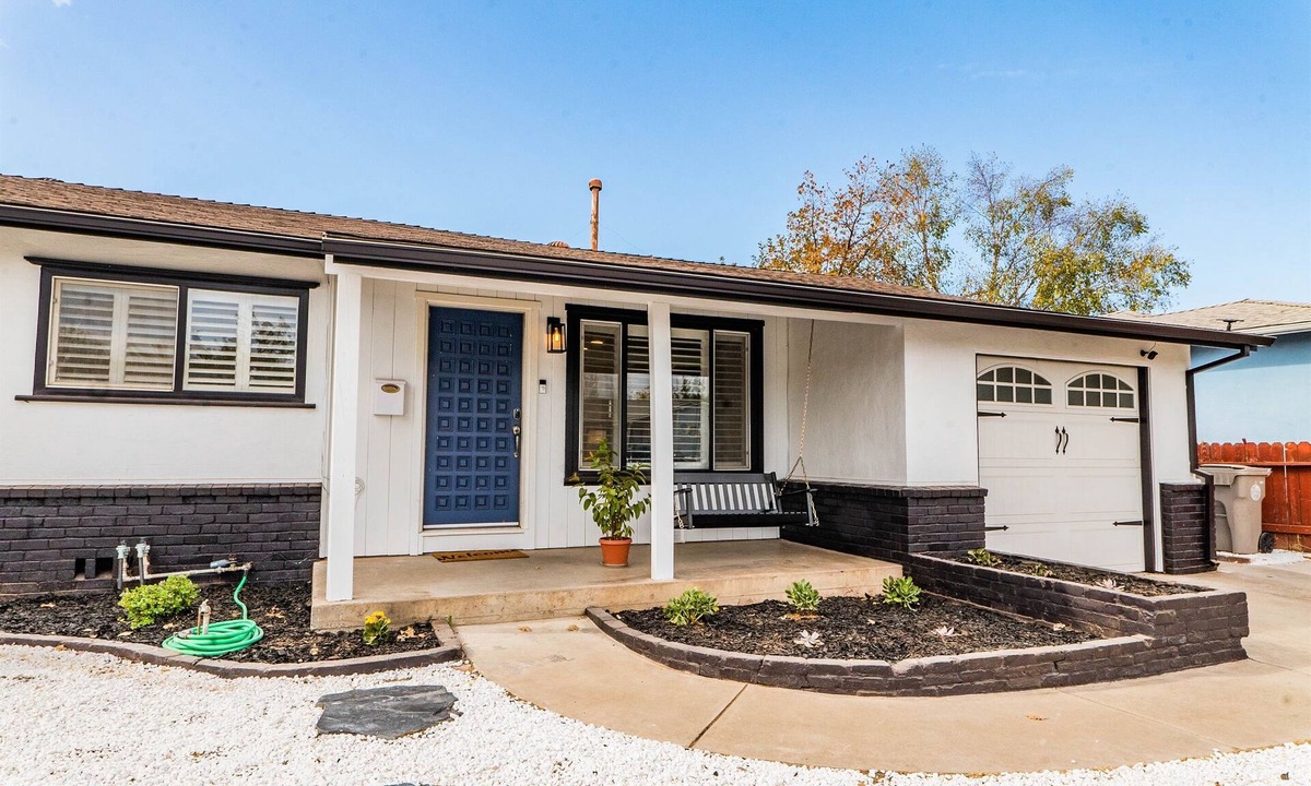 Sacramento House | 🏡 Spacious 4BR Home Near Cal Expo | Family + Pet Friendly