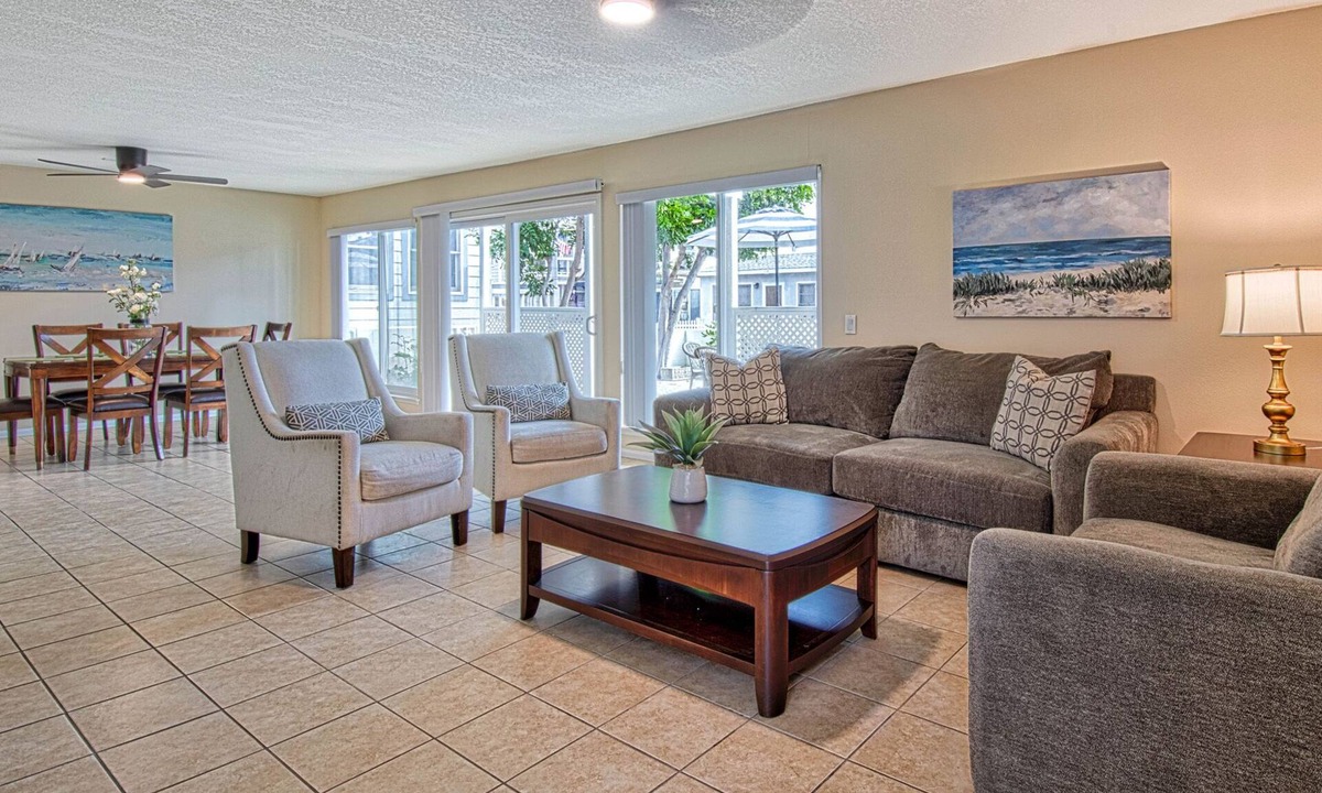 West Newport Apartment | Spacious Lower unit just 2 houses from the sand!