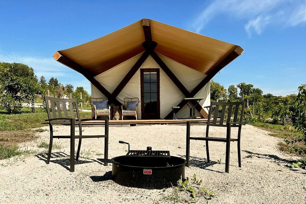 Burt County RV Rental | Spacious Tented Cabin Perfect for a Family of Four in Tekamah, Nebraska