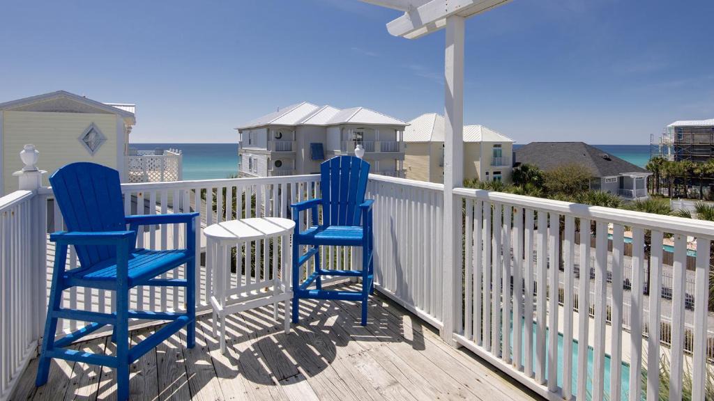 Majestica Beach House | Stargazer