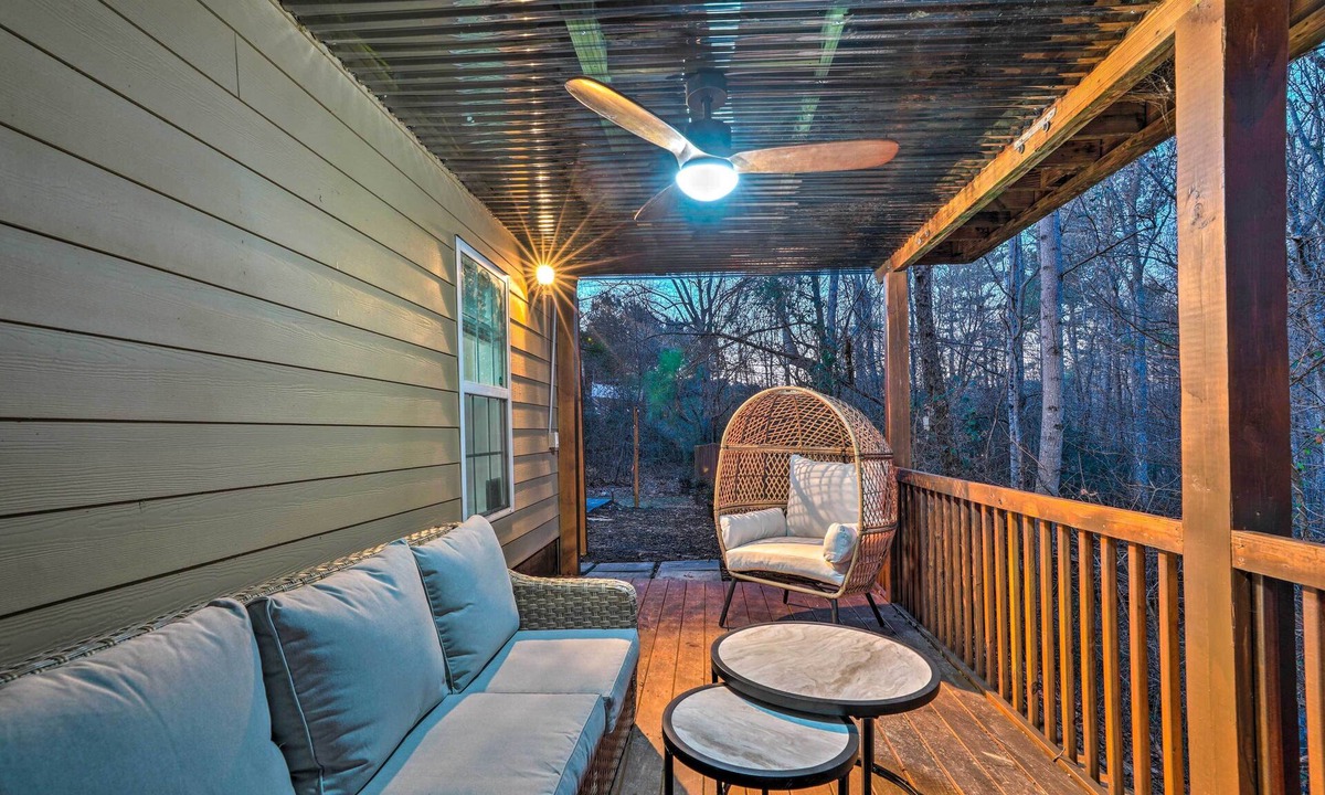 Lithonia Apartment | Stonecrest Getaway ~ 18 Mi to Atlanta!