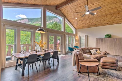 Chimney Rock House | Stunning Mtn Views! Group Getaway in Chimney Rock