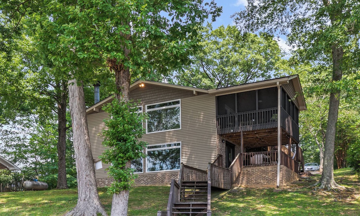 Cropwell House | 💎Stunning Versatile Lakehouse in Cropwell🌊
