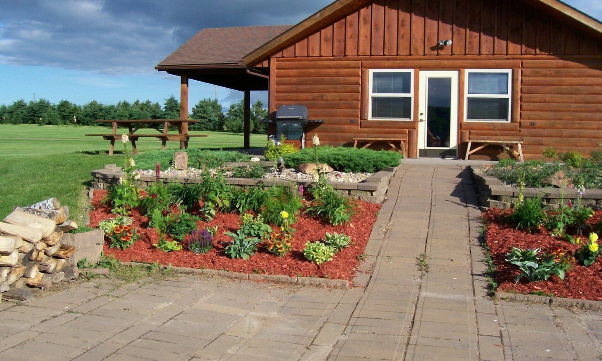 Willard Cabin | Sunset Pines Resort