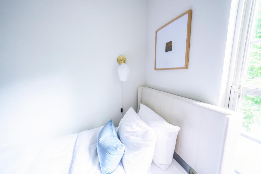 Belmont House | The Book Nook at Belmont