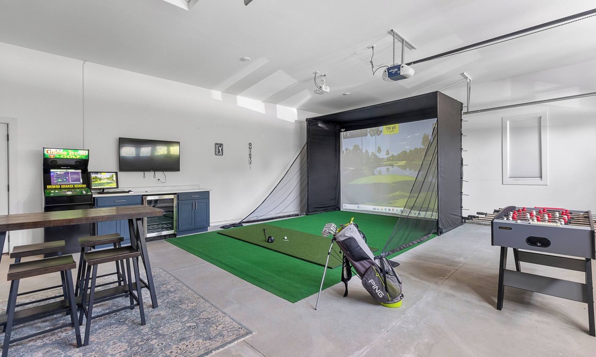 Sheboygan House | The Links! - Luxury Golf Retreat with Golf Simulator
