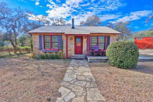 Wimberley House | The Ranch at Wimberley - Caretakers Cottage
