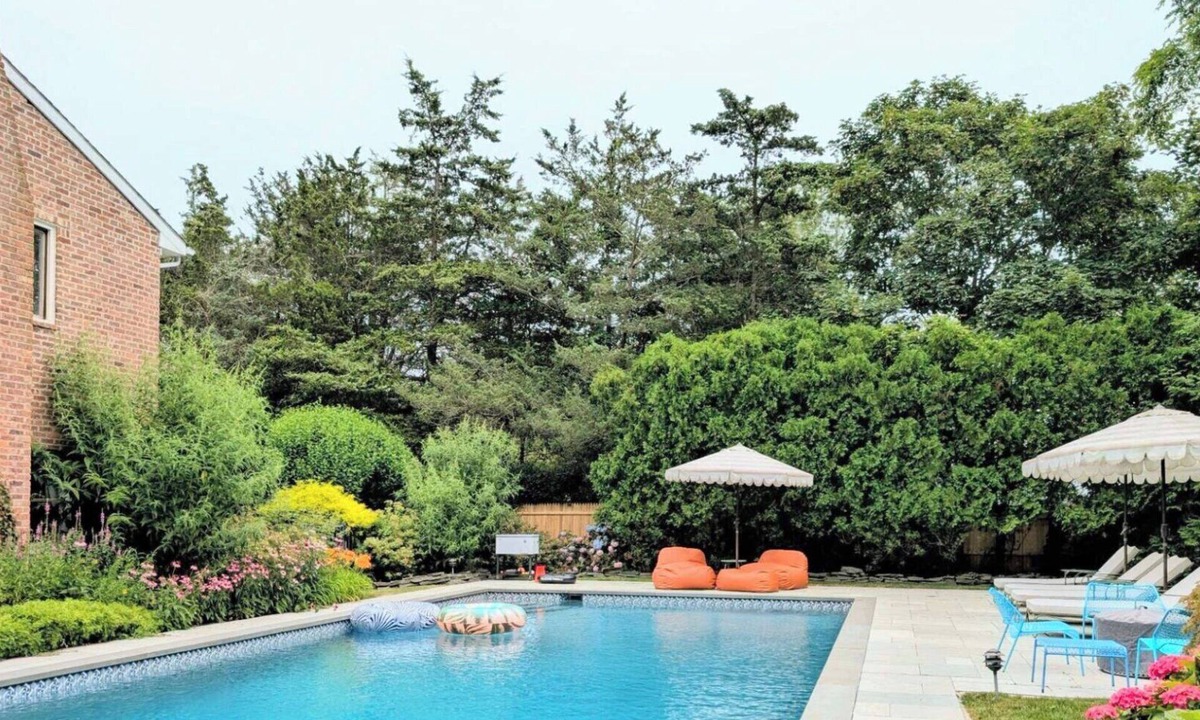 Hampton Bays House | Timeless Shingled Hampton Bays Retreat with Private Heated Pool, An.