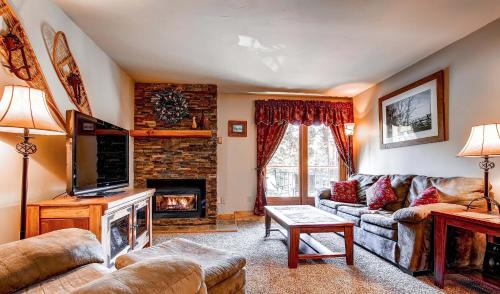 Peak 9 Apartment | Trails End 217 by Ski Country Resorts